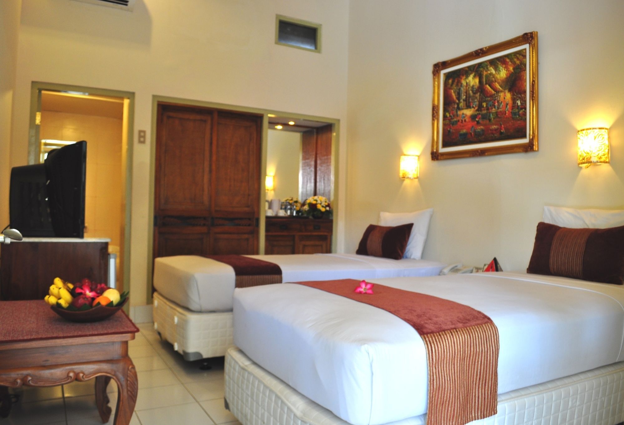 Hotel Grand Rosela Yogyakarta Exterior photo